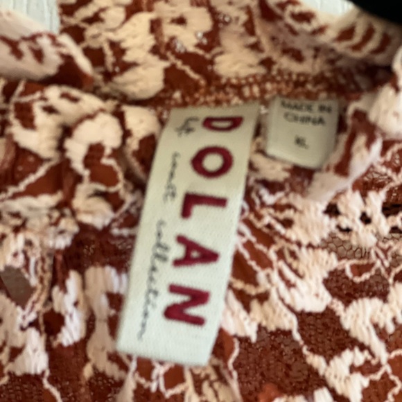 Dolan (Anthropology) Lace floral top, Size XL - Picture 3 of 3